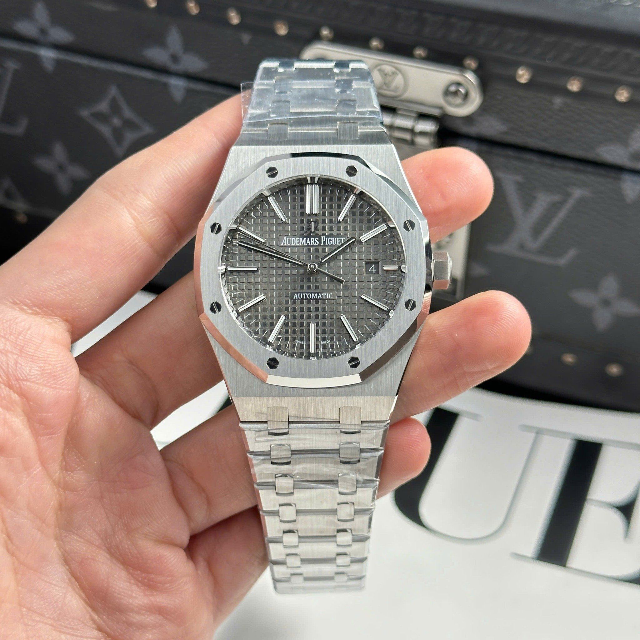 audemars piguet 41mm edelstahl silber (kopie) audemars piguet 41mm edelstahl silber (kopie)